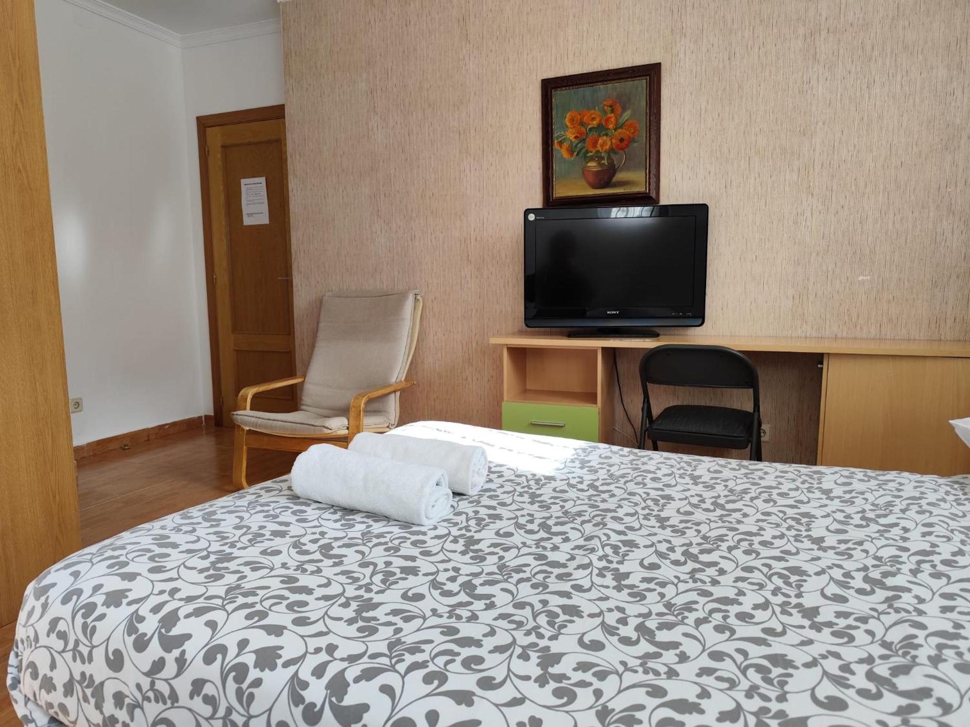 Apartamento Y Habitaciones El Colmenar — Fotos 3